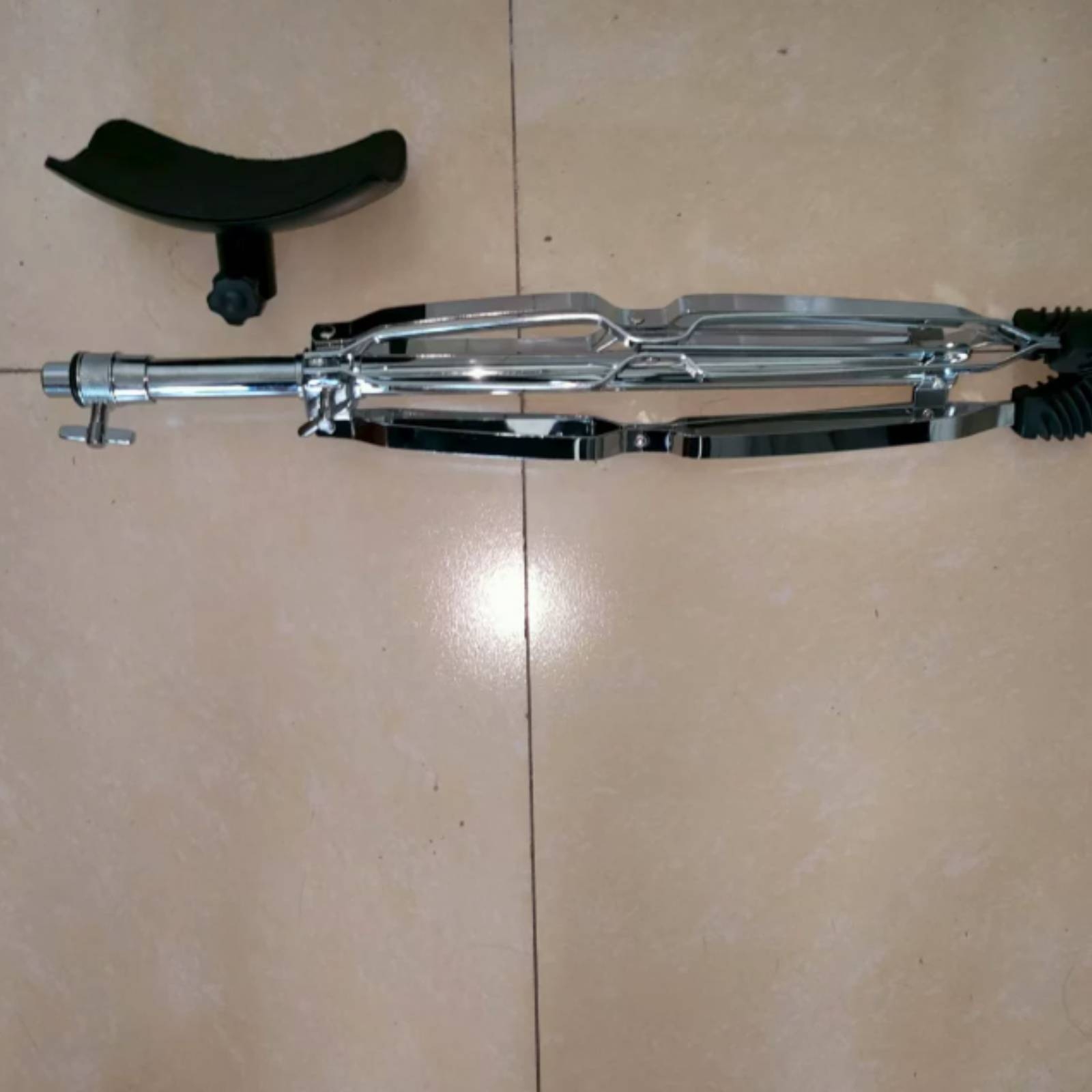Tuba-Ständer, zusammenklappbar – Musical Instrument Euphonium Bewertung und Preis
